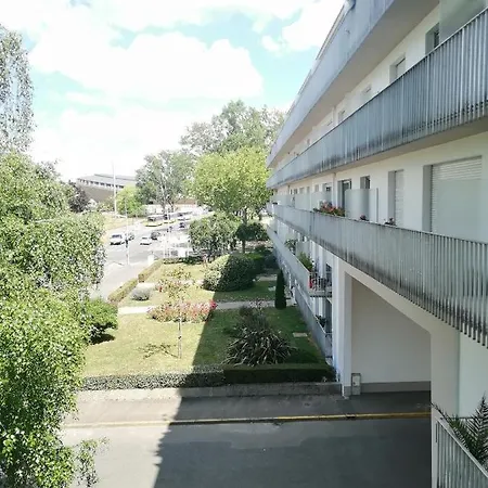 Beau Proche Front De , Place De Parking, Fibre *