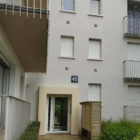 Beau Proche Front De , Place De Parking, Fibre Saint-Nazaire (Loire-Atlantique)